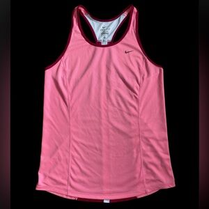 🌻BOGO 50% Off🌻 Nike dri fit tank top